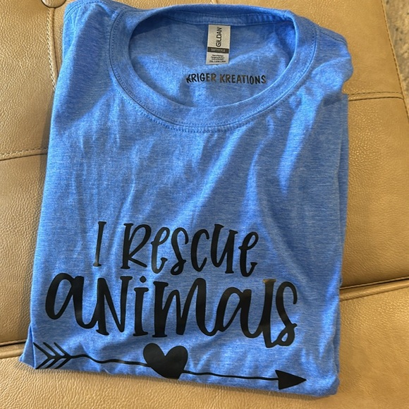Brand new handmade vinyl T-shirt, size 2XI rescue animals what's your superpower - Picture 6 of 7